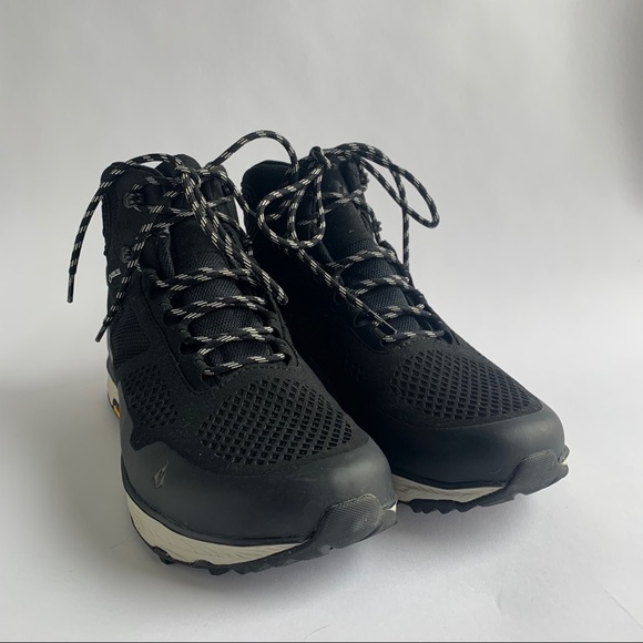 Vasque gore-Tex black hiking boots size 11.5 EUC - Picture 5 of 7